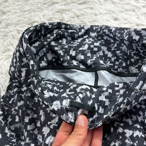 Lululemon Fast and Free Tight 25" *Non-Reflective Nulux Pace Lace Graphite Grey - Picture 3 of 7